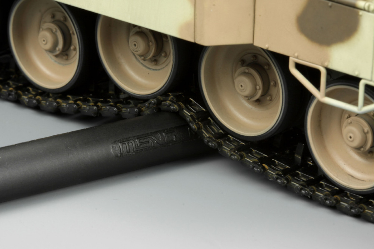 TS-042 GERMAN MAIN BATTLE TANK LEOPARD 2A7+ Meng