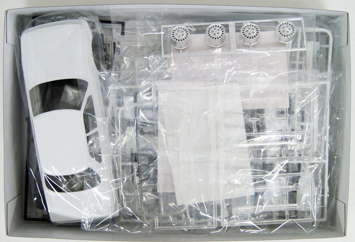 05612 Toyota Cresta JZX81 2.5 Super Lucent G '90 Aoshima