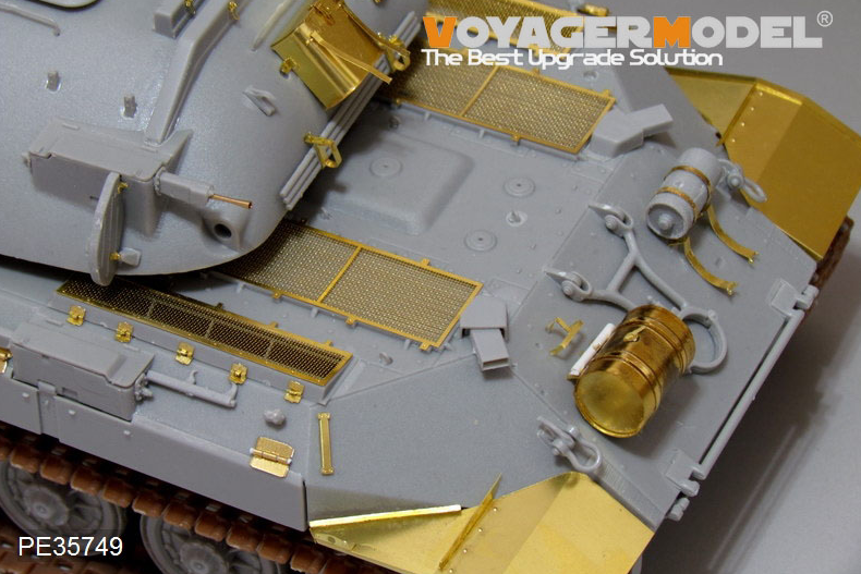 PE35749 Российский тяжёлый танк ИС-7 Базовый