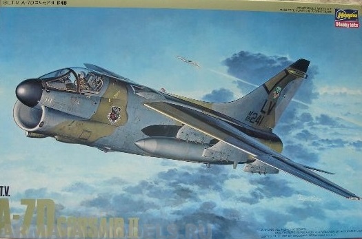 07013 Самолет A-7D CORSAIR II Hasegawa