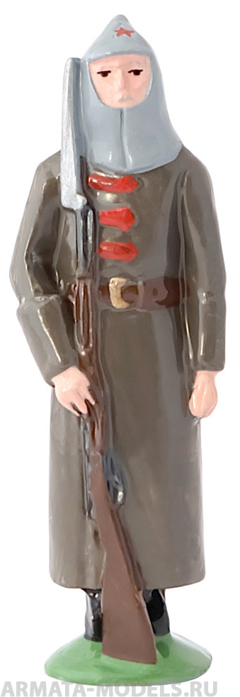 8-022 окрашеная фигура Красноармеец в зимней форме Солдатики "Ура"