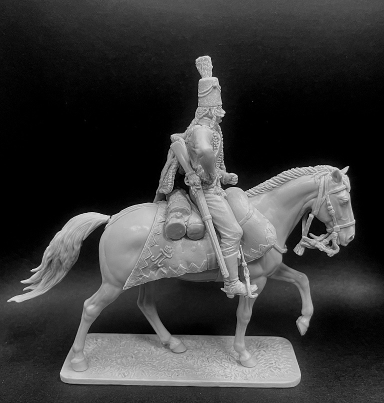 CHM-54338(M). Рядовой армейских гусарских полков, Россия 1796-1801 гг. (2 варианта голов). Материал - смола. Chronos Miniatures