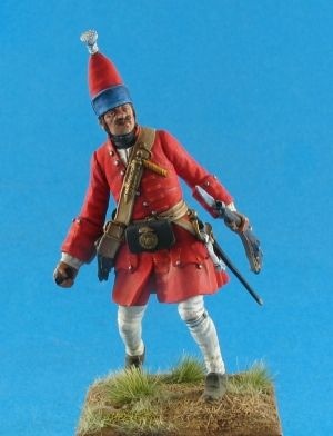 CHM-54090(M). Русский гренадер армейских пехотных полков, 1709-15 гг. 54 мм. Материал - белый металл.