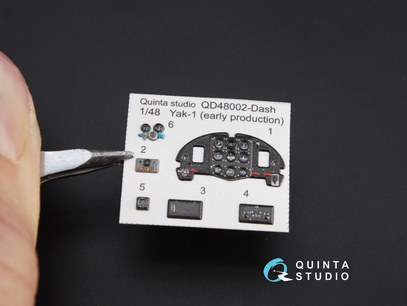 QD48002Dash 3D Декаль интерьера кабины Як-1 (ранние серии) (для модели Моделсвит/ЮФ)