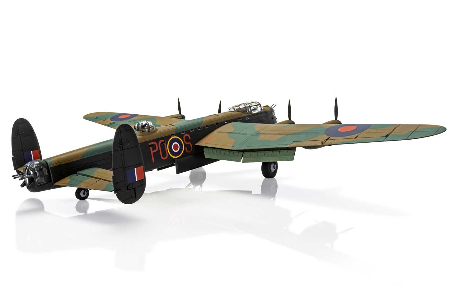 A08013A Сборная модель Самолета Avro Lancaster B.I/B.III Airfix