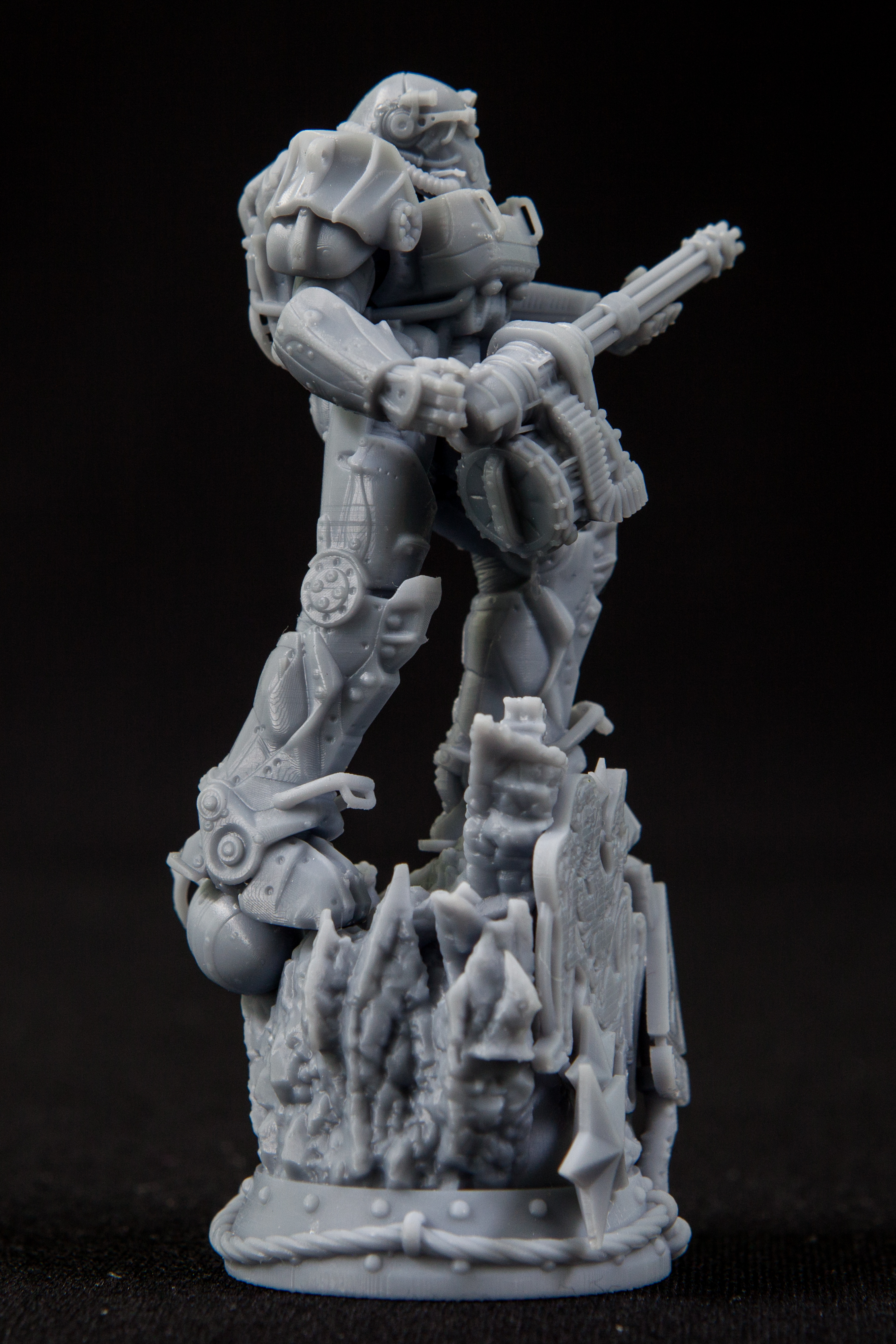 AM35842 Фигура в силовой броне Т-60. Вселенная Fallout Arma Models