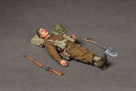 35135SOGA British infantryman at rest. SOGA Miniatures