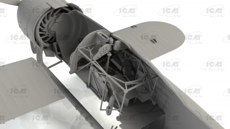 32022 CR. 42 LW с германскими пилотами ICM