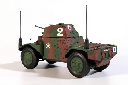 35375 Командирская машина Panhard 178 AMD-35, Французский бронеавтомобиль II МВ ICM