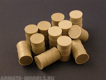 RE35-037 Дополнение для моделей WW II Soviet Fuel Drums (200l)
